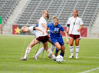 Thumbnail 3 in Cheyenne Mountain vs. Broomfield (CHSAA 4A Final) photogallery.
