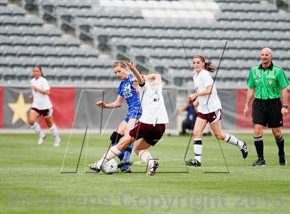 Thumbnail 2 in Cheyenne Mountain vs. Broomfield (CHSAA 4A Final) photogallery.