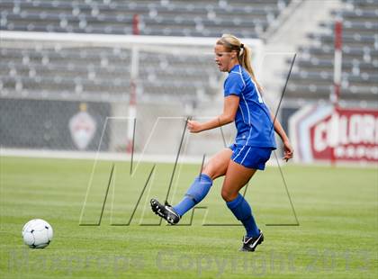 Thumbnail 1 in Cheyenne Mountain vs. Broomfield (CHSAA 4A Final) photogallery.