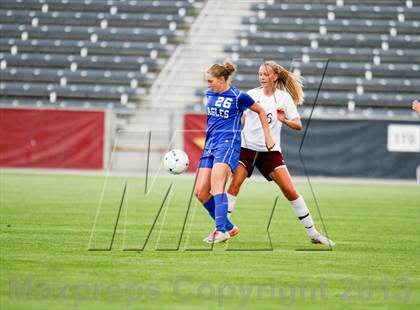 Thumbnail 2 in Cheyenne Mountain vs. Broomfield (CHSAA 4A Final) photogallery.