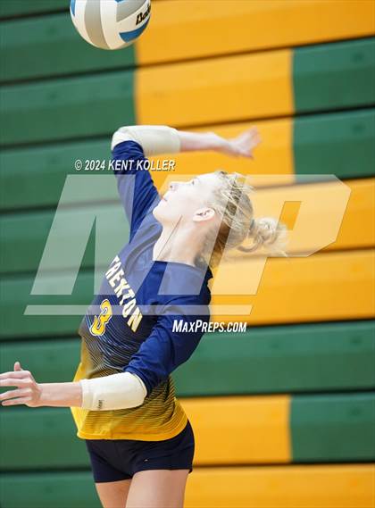 Thumbnail 3 in Trenton @ Notre Dame Prep photogallery.