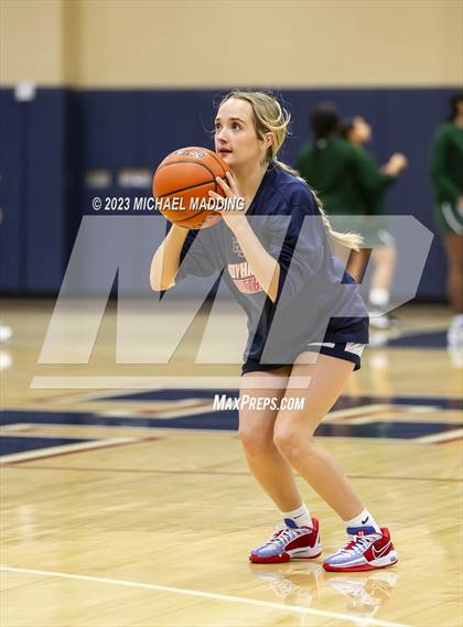 Thumbnail 1 in Livingston @ Hardin-Jefferson photogallery.