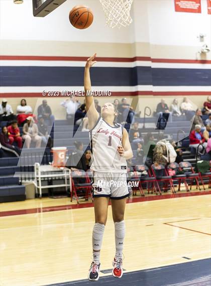 Thumbnail 2 in Livingston @ Hardin-Jefferson photogallery.