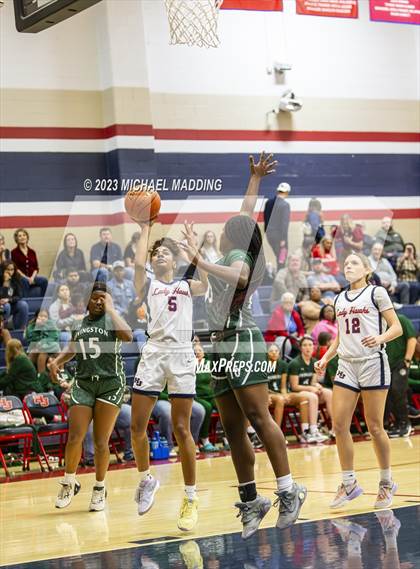 Thumbnail 2 in Livingston @ Hardin-Jefferson photogallery.