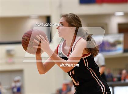 Thumbnail 1 in MacArthur [Douglas] vs Churchill photogallery.