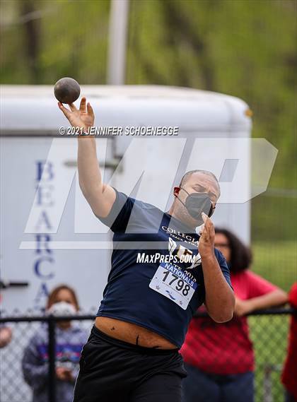 Thumbnail 2 in Kentucky Country Day Quad Meet photogallery.