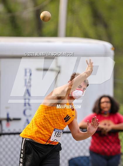 Thumbnail 1 in Kentucky Country Day Quad Meet photogallery.