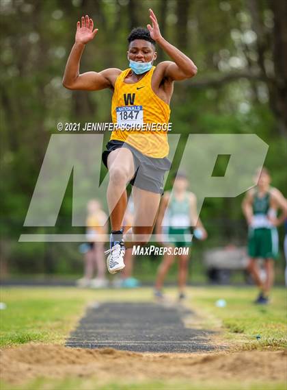 Thumbnail 2 in Kentucky Country Day Quad Meet photogallery.