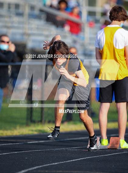 Thumbnail 2 in Kentucky Country Day Quad Meet photogallery.