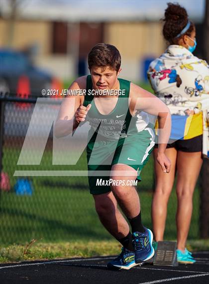 Thumbnail 3 in Kentucky Country Day Quad Meet photogallery.