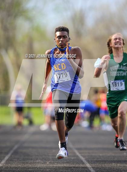 Thumbnail 1 in Kentucky Country Day Quad Meet photogallery.