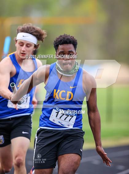 Thumbnail 2 in Kentucky Country Day Quad Meet photogallery.