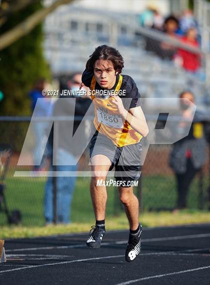 Thumbnail 3 in Kentucky Country Day Quad Meet photogallery.