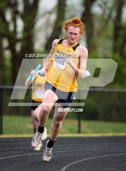 Thumbnail 2 in Kentucky Country Day Quad Meet photogallery.