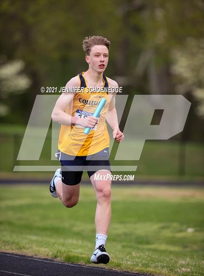 Thumbnail 1 in Kentucky Country Day Quad Meet photogallery.
