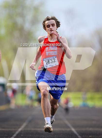 Thumbnail 1 in Kentucky Country Day Quad Meet photogallery.