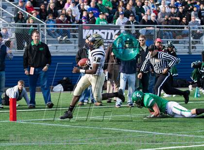 Thumbnail 2 in Farmingdale vs. Baldwin (Nassau County Conference 1 Final) photogallery.