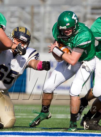 Thumbnail 3 in Farmingdale vs. Baldwin (Nassau County Conference 1 Final) photogallery.
