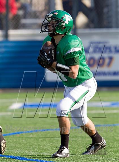 Thumbnail 3 in Farmingdale vs. Baldwin (Nassau County Conference 1 Final) photogallery.
