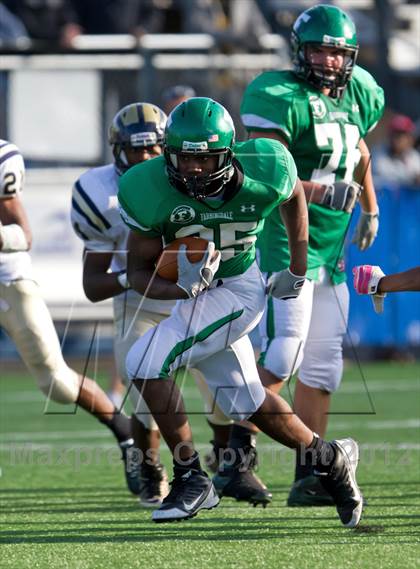 Thumbnail 3 in Farmingdale vs. Baldwin (Nassau County Conference 1 Final) photogallery.