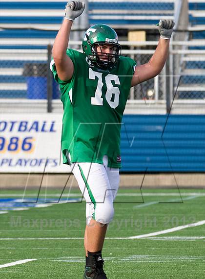 Thumbnail 3 in Farmingdale vs. Baldwin (Nassau County Conference 1 Final) photogallery.