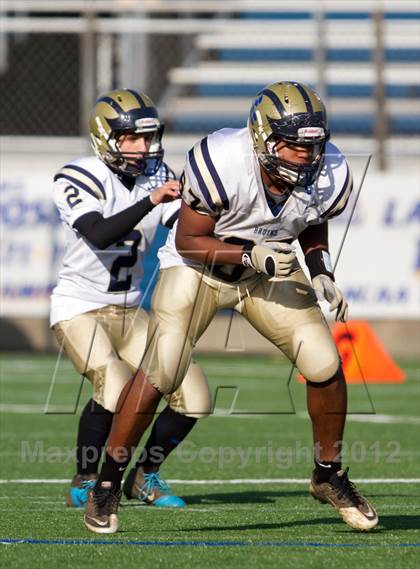 Thumbnail 3 in Farmingdale vs. Baldwin (Nassau County Conference 1 Final) photogallery.