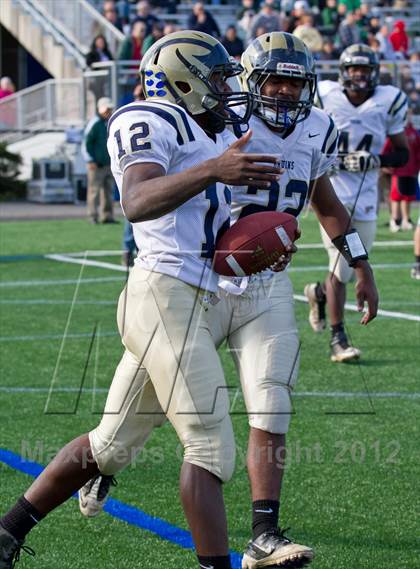 Thumbnail 3 in Farmingdale vs. Baldwin (Nassau County Conference 1 Final) photogallery.