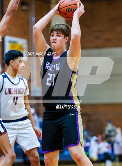 Thumbnail 1 in Sequim @ Lindbergh photogallery.