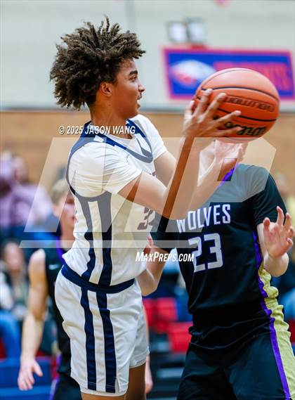 Thumbnail 1 in Sequim @ Lindbergh photogallery.