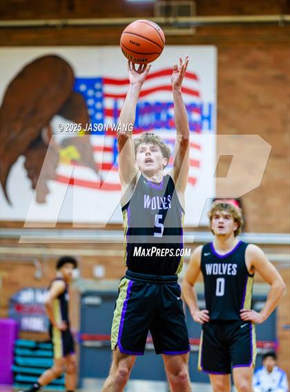 Thumbnail 1 in Sequim @ Lindbergh photogallery.