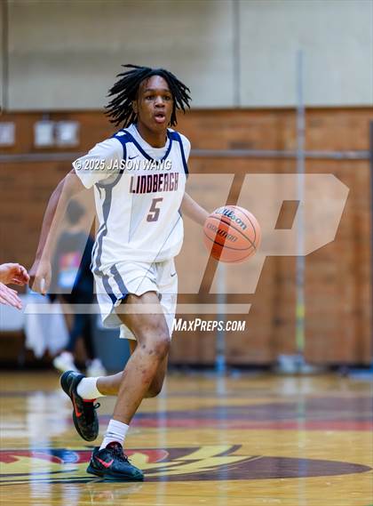 Thumbnail 3 in Sequim @ Lindbergh photogallery.