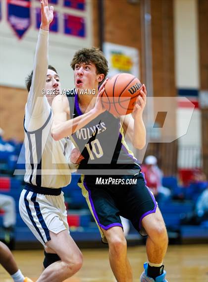 Thumbnail 1 in Sequim @ Lindbergh photogallery.