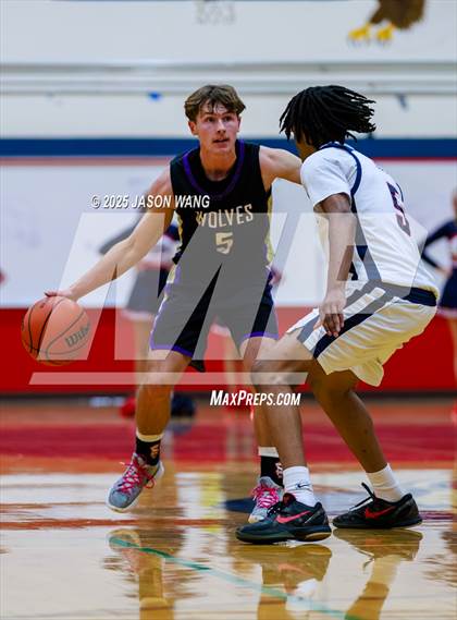 Thumbnail 3 in Sequim @ Lindbergh photogallery.