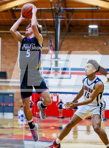 Thumbnail 1 in Sequim @ Lindbergh photogallery.