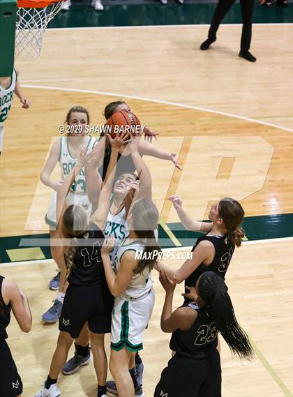 Thumbnail 3 in Westfield vs. Mt. Vernon photogallery.