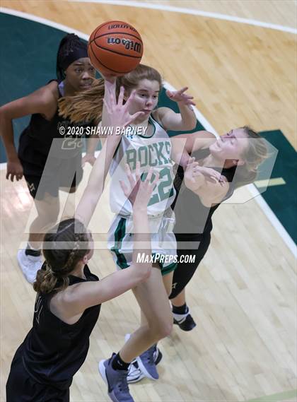 Thumbnail 2 in Westfield vs. Mt. Vernon photogallery.