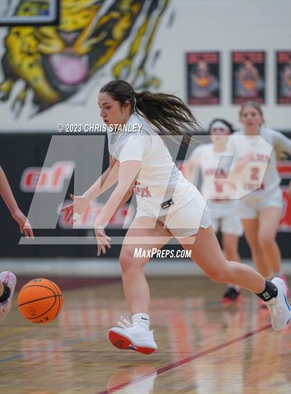 Thumbnail 2 in Sunnyside @ Boulder Creek (AIA-6A Round 2 Playoff) photogallery.