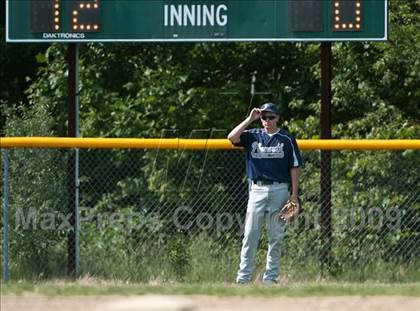 Thumbnail 2 in Bishop Feehan vs. Plymouth North (MIAA D2 South Semifinal) photogallery.