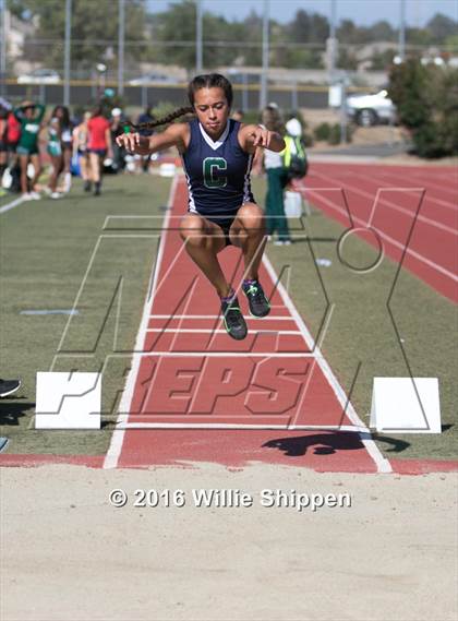 Thumbnail 2 in Southwestern League Finals photogallery.
