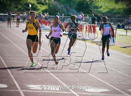 Thumbnail 3 in Southwestern League Finals photogallery.