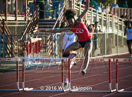 Thumbnail 3 in Southwestern League Finals photogallery.