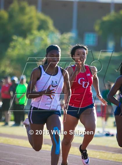 Thumbnail 1 in Southwestern League Finals photogallery.