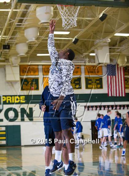 Thumbnail 2 in Tempe vs New Trier (Horizon Holiday Hoops Tournament) photogallery.
