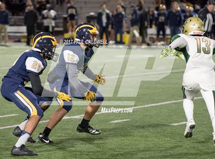 Thumbnail 2 in Bellevue vs. Timberline (WIAA 3A Quarterfinal) photogallery.