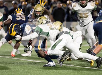 Thumbnail 2 in Bellevue vs. Timberline (WIAA 3A Quarterfinal) photogallery.