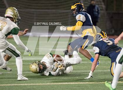 Thumbnail 3 in Bellevue vs. Timberline (WIAA 3A Quarterfinal) photogallery.