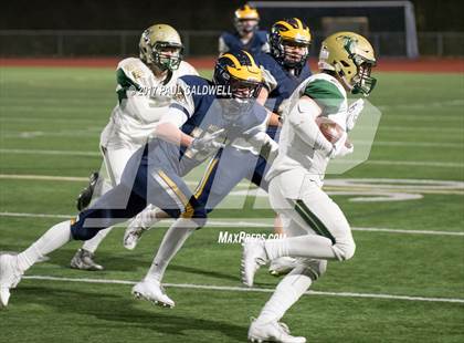 Thumbnail 3 in Bellevue vs. Timberline (WIAA 3A Quarterfinal) photogallery.