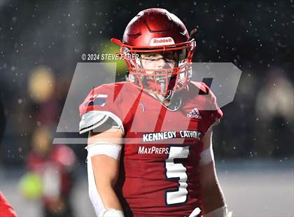 Thumbnail 2 in Gonzaga Prep @ Kennedy Catholic (WIAA 4A Quarterfinal) photogallery.