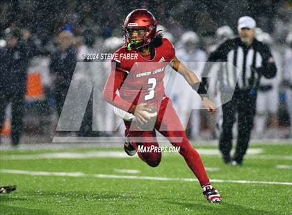 Thumbnail 1 in Gonzaga Prep @ Kennedy Catholic (WIAA 4A Quarterfinal) photogallery.