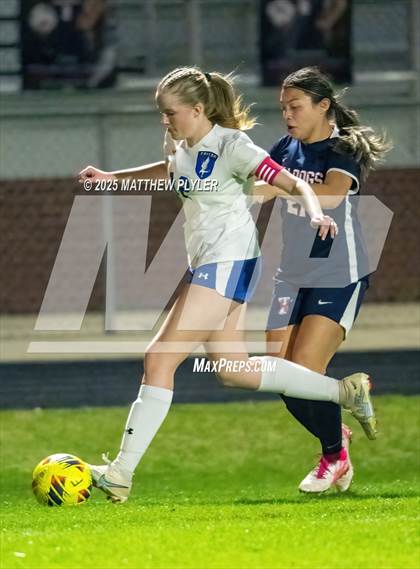 Thumbnail 2 in Triton @ Terry Sanford photogallery.
